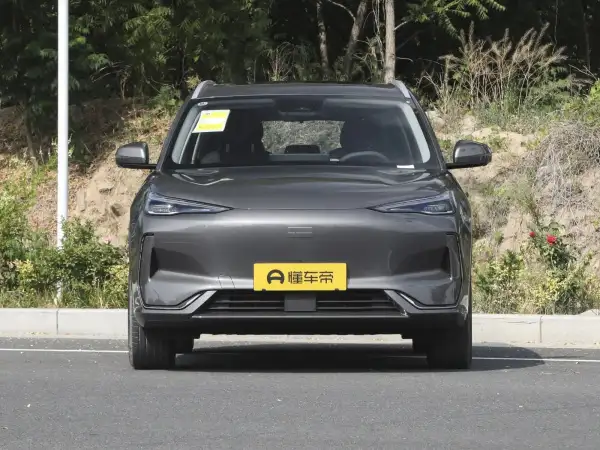 Geely Galaxy E5